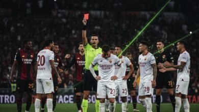 Gaetano Strikes Late as Cagliari Stun 10-Man Roma 1-0 Gaetano Strikes Late as Cagliari Stun 10-Man Roma 1-0