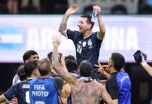 Argentina Beat England 2-1
